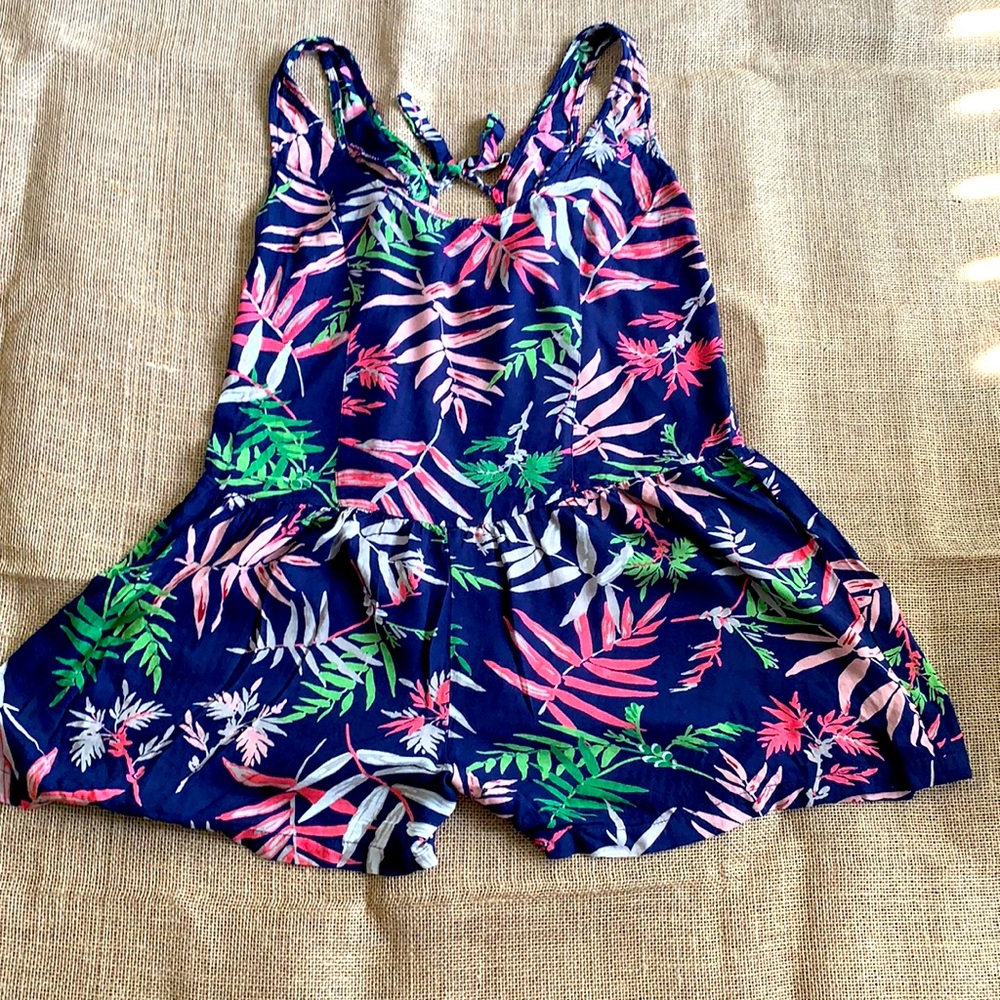 Size Small short romper